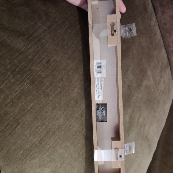 The Dog and his housekeeping staff Live Here - sign - Picture 2 of 4